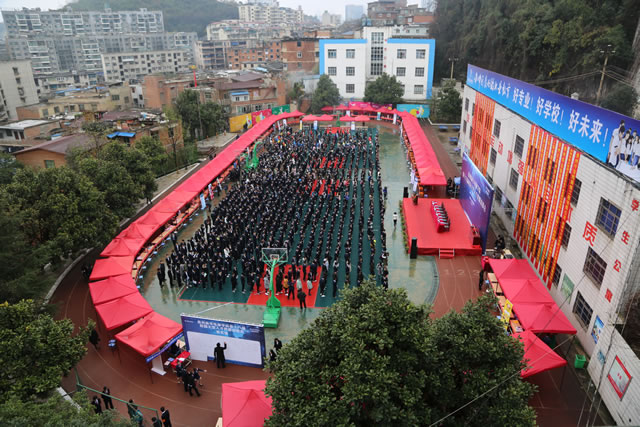 �»�������Ƹ��   ����������ҵ��