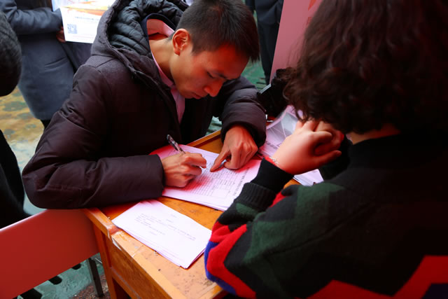 校园人才供需洽谈会现场