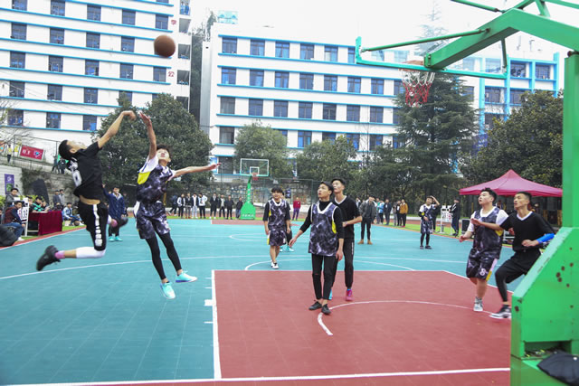 ��ʮ�조�»�����У԰���������ܾ���ͼƬչ